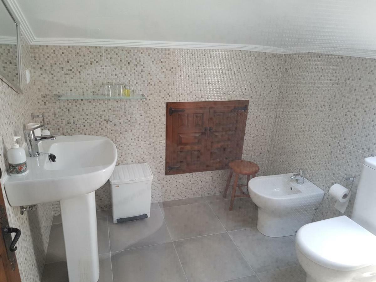 Pension Castio Santillana del Mar Exterior photo